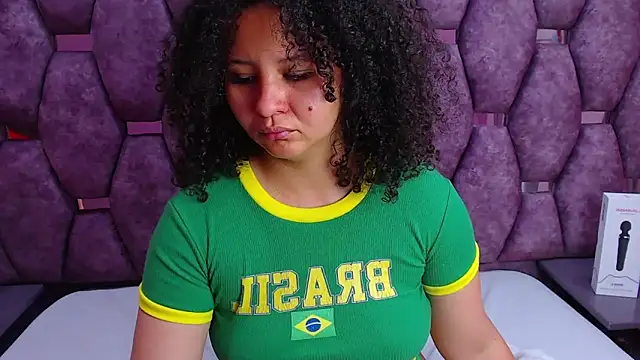 Snapshot of AlaSmith chatting on February 2025 08:53:02 AM AlaSmith online show from February 2025 08:53:02 AM