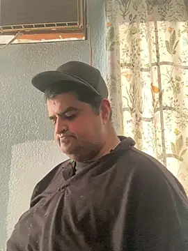 Miguel16i online show from February 2025 10:10:02 PM