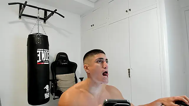 Snapshot of dan01_ chatting on December 2025 05:20:01 PM dan01 online show from December 2025 05:20:01 PM