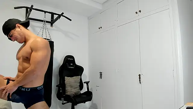 Snapshot of dan01_ chatting on January 2026 09:58:01 AM dan01 online show from January 2026 09:58:01 AM