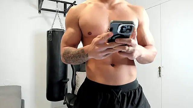 Snapshot of dan01_ chatting on February 2026 10:27:01 AM dan01 online show from February 2026 10:27:01 AM