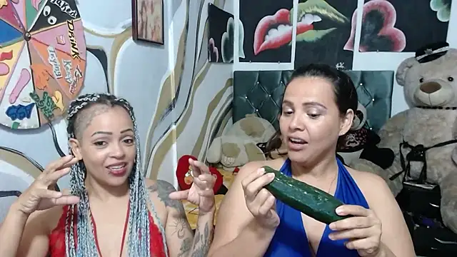 manzanahot9 online show from November 2025 10:37:01 PM