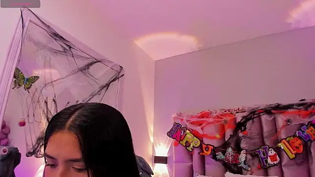 NikyBrookss online show from October 2025 12:00:02 PM