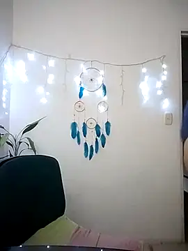 Snapshot of kristal_ktl chatting on November 2025 01:08:02 AM kristal ktl online show from November 2025 01:08:02 AM