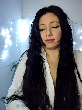 Snapshot of kristal_ktl chatting on December 2025 01:11:02 AM kristal ktl online show from December 2025 01:11:02 AM