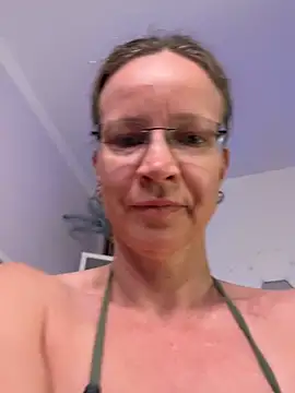 AnnikaRose online show from July 2026 02:58:01 AM