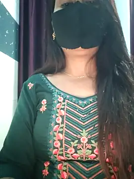 Aishwaryaa 69 online show from February 2025 03:30:02 PM