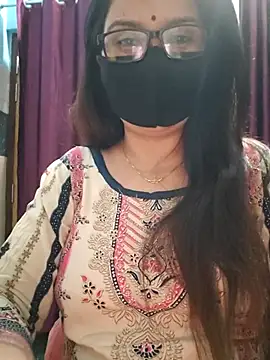 Aishwaryaa 69 online show from October 2025 11:47:02 AM