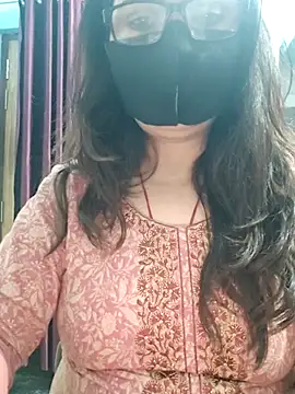 Aishwaryaa 69 online show from February 2026 05:09:01 PM