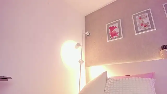 roxannegomez online show from November 2025 01:33:02 PM