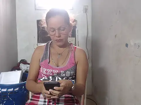 Horney-Blonde online show from February 2025 12:52:02 PM