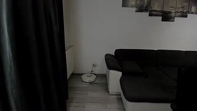 Snapshot of Richarddarell1 chatting on December 2025 06:00:01 AM Richarddarell1 online show from December 2025 06:00:01 AM