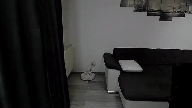 Snapshot of Richarddarell1 chatting on February 2026 07:26:01 AM Richarddarell1 online show from February 2026 07:26:01 AM