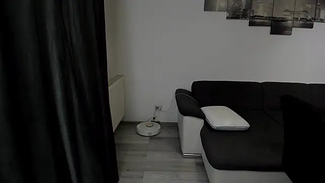 Snapshot of Richarddarell1 chatting on February 2026 06:54:01 AM Richarddarell1 online show from February 2026 06:54:01 AM