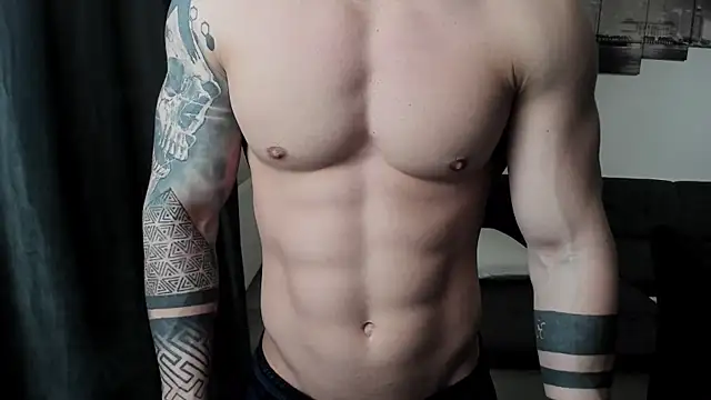 Snapshot of Richarddarell1 chatting on February 2026 06:20:01 AM Richarddarell1 online show from February 2026 06:20:01 AM