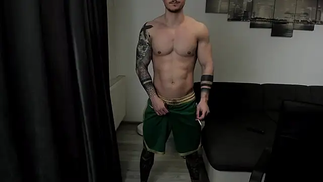 Snapshot of Richarddarell1 chatting on February 2026 06:35:02 AM Richarddarell1 online show from February 2026 06:35:02 AM