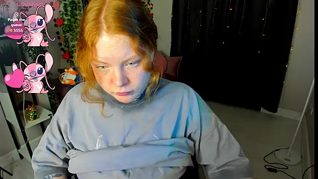 Cassie xKiss online show from February 2026 08:05:02 PM