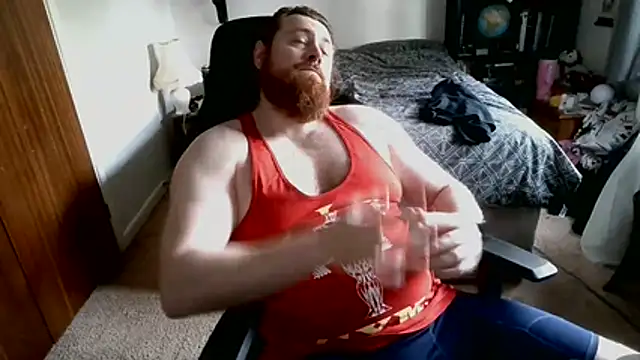 Hairy Guy30 online show from February 2026 04:25:01 PM