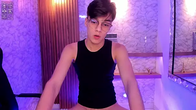 Gerony  online show from December 2025 05:03:01 AM