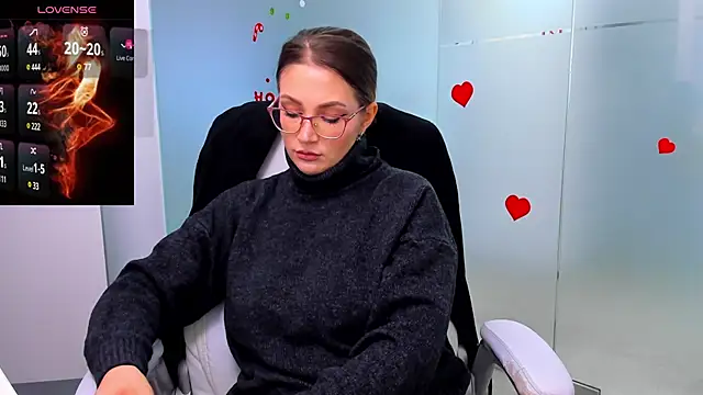 Snapshot of anyarosses chatting on December 2024 06:24:02 AM anyarosses online show from December 2024 06:24:02 AM