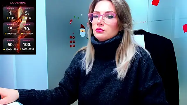 Snapshot of anyarosses chatting on January 2025 06:11:02 AM anyarosses online show from January 2025 06:11:02 AM