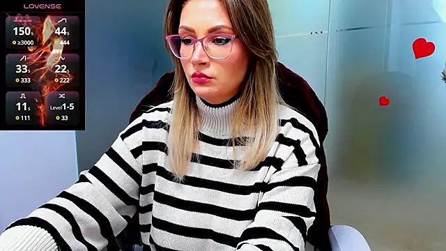 Snapshot of anyarosses chatting on January 2025 06:09:02 AM anyarosses online show from January 2025 06:09:02 AM