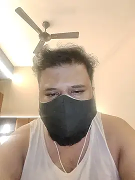 Hunk-Hand6 online show from November 2025 05:56:02 PM