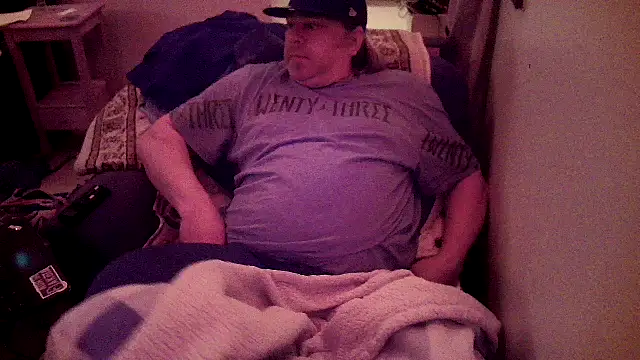 Snapshot of Mic_Oxinner chatting on January 2025 10:35:02 AM Mic Oxinner online show from January 2025 10:35:02 AM