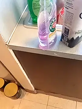 Snapshot of Mic_Oxinner chatting on January 2025 07:11:01 PM Mic Oxinner online show from January 2025 07:11:01 PM