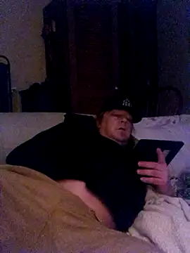 Snapshot of Mic_Oxinner chatting on February 2025 06:40:01 AM Mic Oxinner online show from February 2025 06:40:01 AM