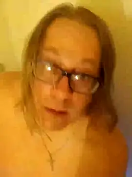 Snapshot of Mic_Oxinner chatting on March 2025 07:41:01 AM Mic Oxinner online show from March 2025 07:41:01 AM