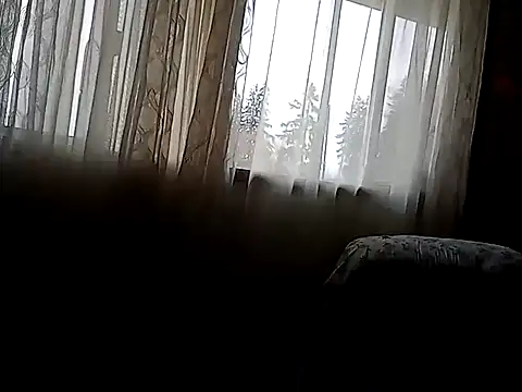 Snapshot of Mic_Oxinner chatting on March 2025 07:27:02 PM Mic Oxinner online show from March 2025 07:27:02 PM