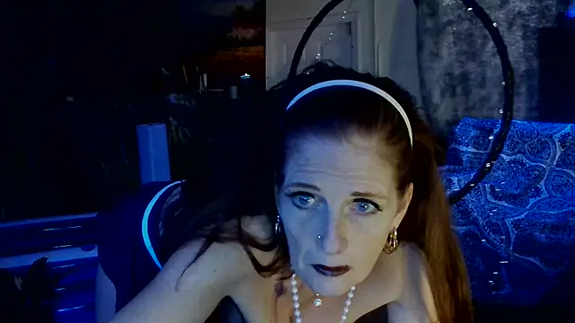 Snapshot of Avaivory chatting on February 2025 03:41:02 PM Avaivory online show from February 2025 03:41:02 PM