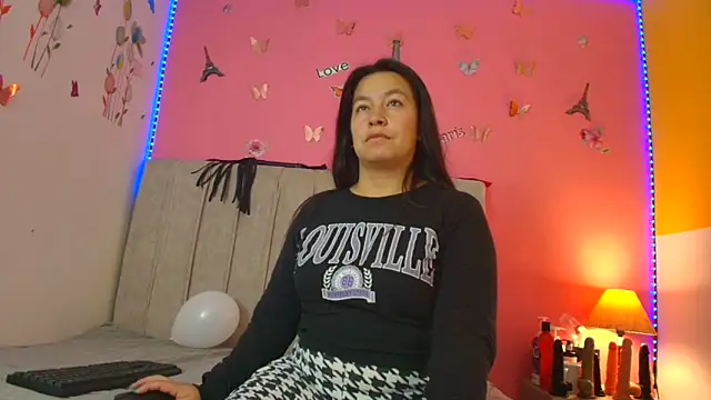 monickhot303av online show from March 2025 07:17:01 PM