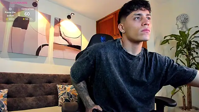 Snapshot of _joansoto chatting on November 2025 06:53:02 PM  joansoto online show from November 2025 06:53:02 PM