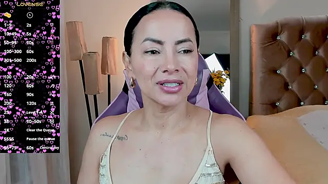 Snapshot of veronika_naughty chatting on November 2025 02:49:01 PM veronika naughty online show from November 2025 02:49:01 PM