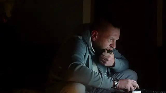 donhulio482 online show from March 2026 01:01:01 AM