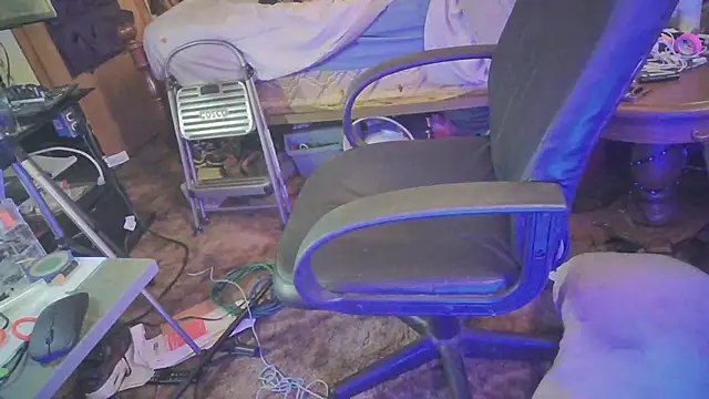 Snapshot of jaxx12369 chatting on February 2025 01:10:02 PM jaxx12369 online show from February 2025 01:10:02 PM