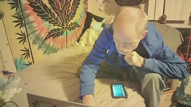 Snapshot of jaxx12369 chatting on March 2025 08:34:01 AM jaxx12369 online show from March 2025 08:34:01 AM