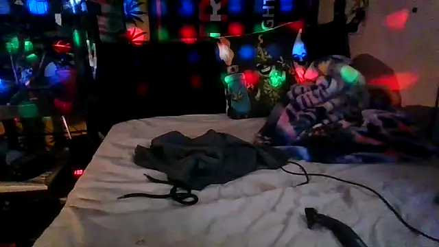 Snapshot of jaxx12369 chatting on October 2025 07:21:01 PM jaxx12369 online show from October 2025 07:21:01 PM