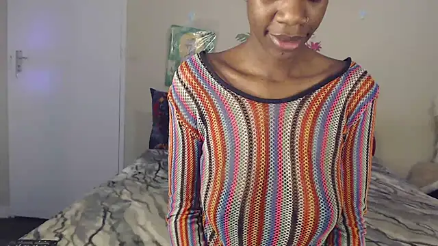 Snapshot of Blacktittiex02 chatting on November 2025 04:44:01 PM Blacktittiex02 online show from November 2025 04:44:01 PM