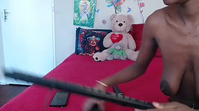 Snapshot of Blacktittiex02 chatting on November 2025 12:20:01 PM Blacktittiex02 online show from November 2025 12:20:01 PM