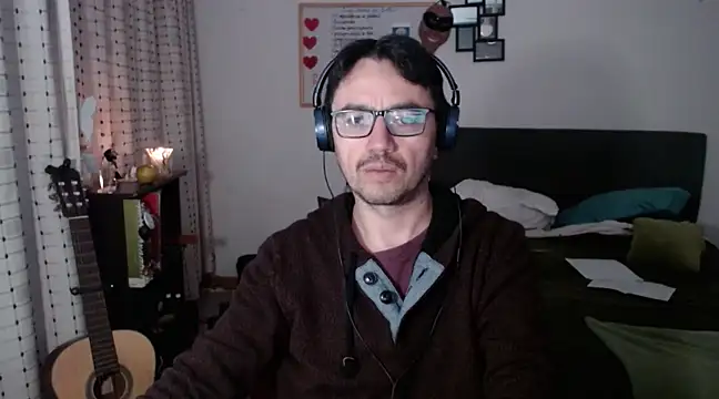 Snapshot of Diptongo chatting on March 2025 12:34:02 AM Diptongo online show from March 2025 12:34:02 AM