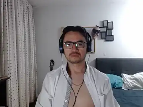 Snapshot of Diptongo chatting on March 2025 12:04:01 AM Diptongo online show from March 2025 12:04:01 AM