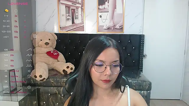 Snapshot of liz_25b chatting on January 2025 03:12:01 AM liz 25b online show from January 2025 03:12:01 AM