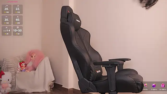 Snapshot of Miuzxc chatting on March 2025 12:44:01 AM Miuzxc online show from March 2025 12:44:01 AM