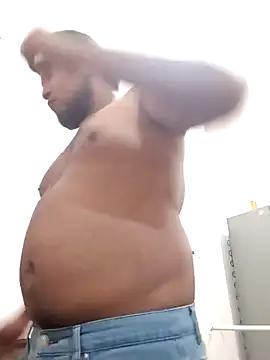 YoSoyLittleBoy online show from November 2025 05:40:02 AM
