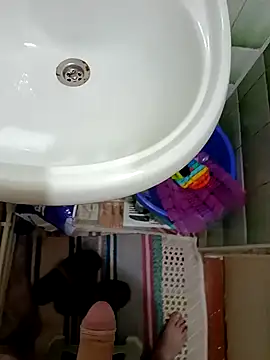 Tyhguhhijh online show from December 2025 09:08:01 PM