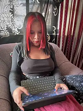 Snapshot of Kimber_666 chatting on February 2025 09:26:02 PM Kimber 666 online show from February 2025 09:26:02 PM