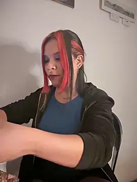 Snapshot of Kimber_666 chatting on February 2025 12:57:01 AM Kimber 666 online show from February 2025 12:57:01 AM